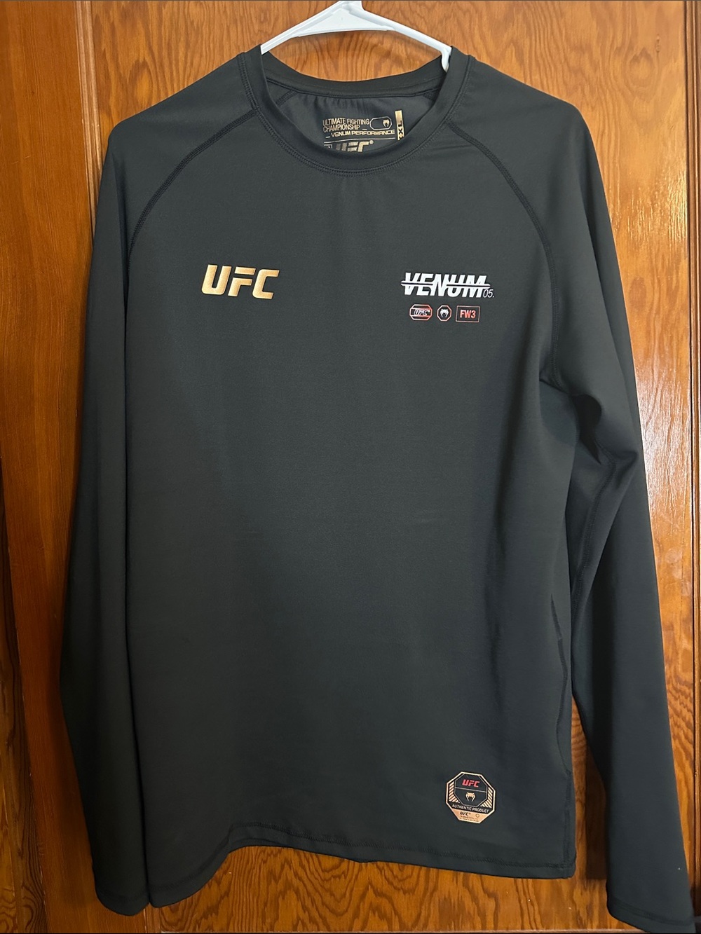 VENUM UFC PERFORMANCE BJJ / MMA UFCBJJ LONG SLEEVE RASHGUARD XXL